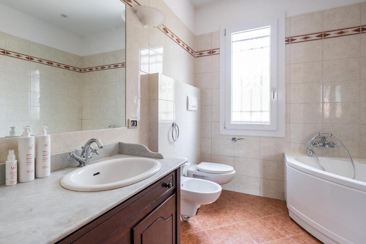 Giorgi Homes - Family Apartment By Wonderful Italy Bologna Exteriör bild
